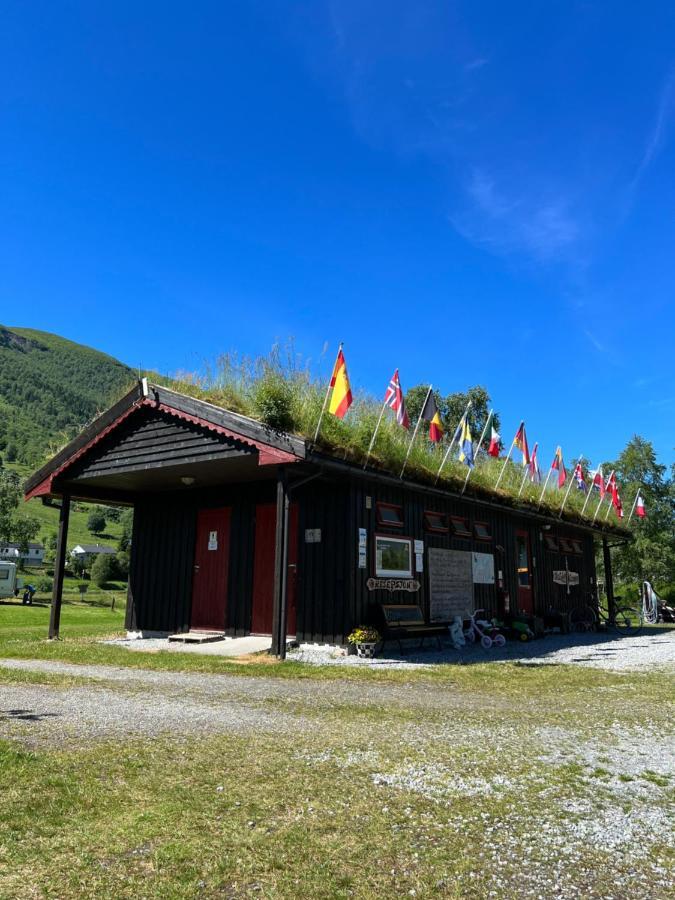 Vistdal Camping Myklebostad  Екстер'єр фото