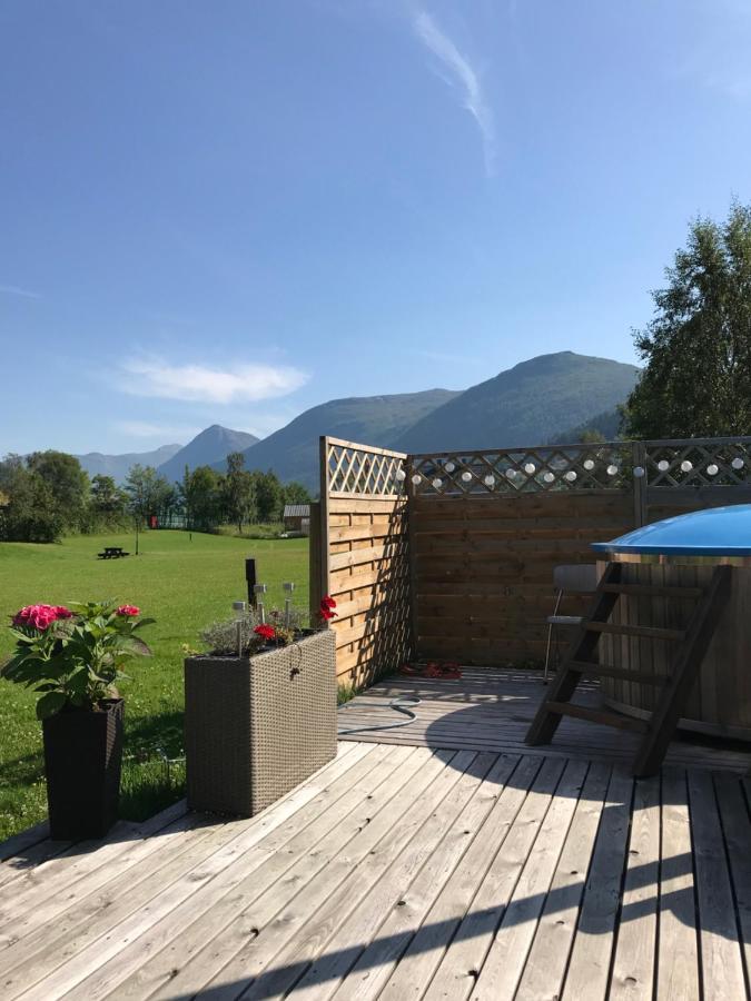 Vistdal Camping Myklebostad  Екстер'єр фото