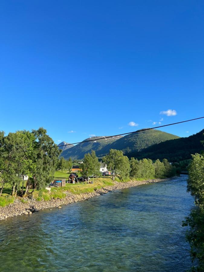 Vistdal Camping Myklebostad  Екстер'єр фото