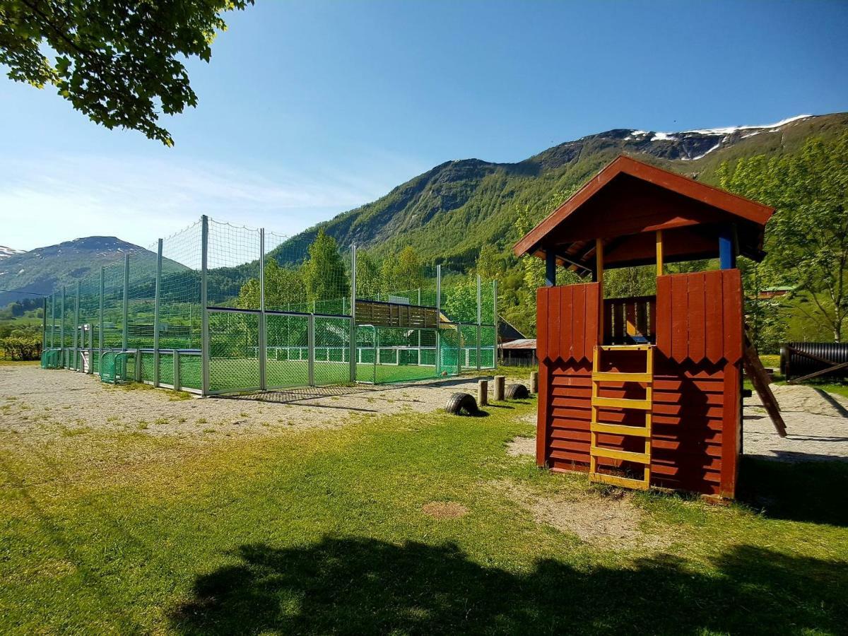 Vistdal Camping Myklebostad  Екстер'єр фото